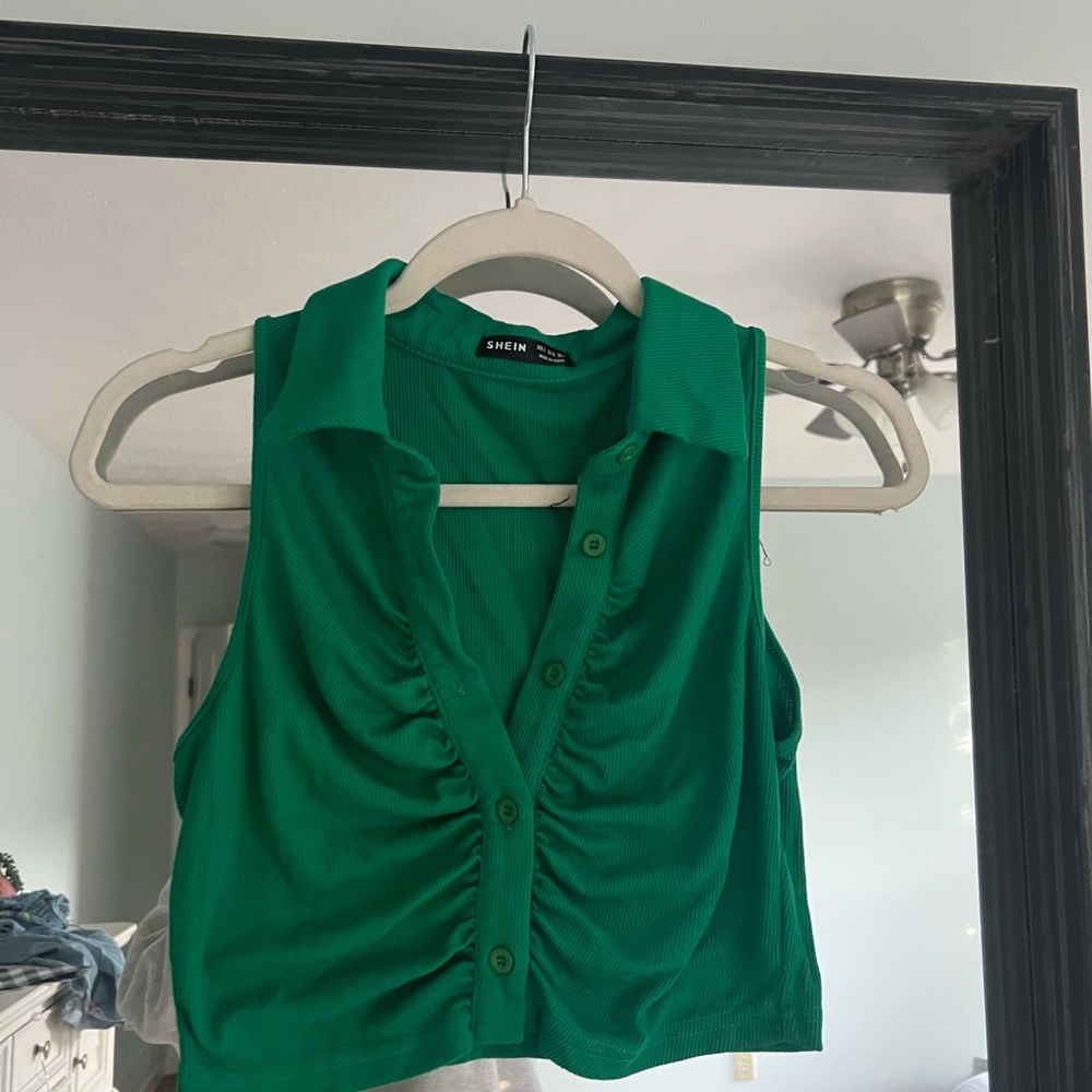 SHEIN Green Ruched Crop Top with Notched Collar